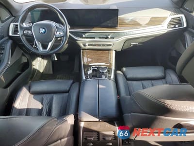 Zdjęcie 8 z 13 samochodu: 2025 BMW X5 XDRIVE50E VIN:5UX43EU0XS9Y04268 - miniatura