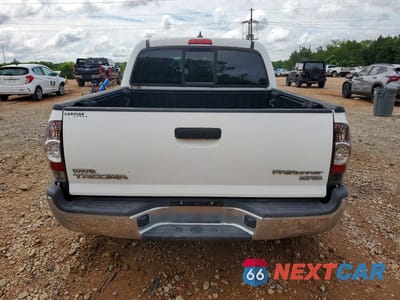 Zdjęcie 6 z 12 samochodu: 2014 TOYOTA TACOMA DOUBLE CAB VIN:5TFJX4GN0EX032793 - miniatura
