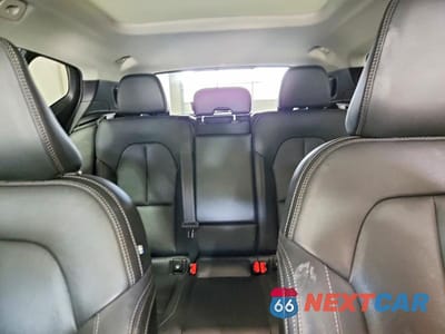 Zdjęcie 10 z 14 samochodu: 2024 VOLVO XC40 CORE VIN:YV4L12UKXR2325660 - miniatura