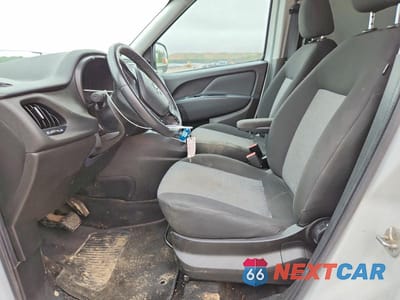 Zdjęcie 7 z 13 samochodu: 2017 RAM PROMASTER CITY VIN:ZFBERFABXH6H03988 - miniatura