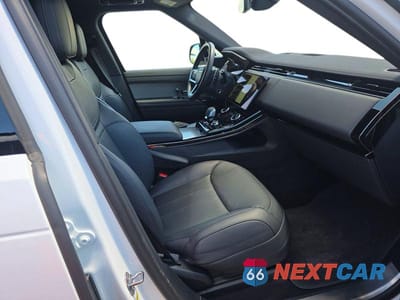 Piąte zdjęcie samochodu w środku: 2023 LAND ROVER RANGE ROVER SPORT DYNAMIC SE VIN:SAL1P9EU2PA105216 - miniatura