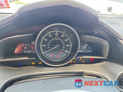 Zdjęcie 9 z 12 samochodu: 2018 MAZDA 3 TOURING VIN:3MZBN1V32JM164414 - miniatura