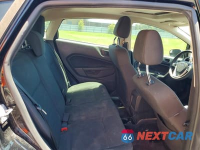 Zdjęcie 10 z 12 samochodu: 2019 FORD FIESTA SE VIN:3FADP4EJ9KM100836 - miniatura