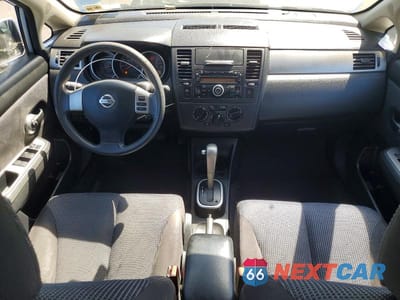 Zdjęcie 8 z 12 samochodu: 2011 NISSAN VERSA 1.8 S VIN:3N1BC1CP4BL511640 - miniatura