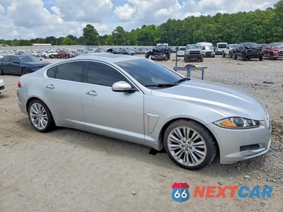 Czwarte zdjęcie samochodu z boku: 2012 JAGUAR XF PORTFOLIO VIN:SAJWA0HB2CLS22072 - miniatura