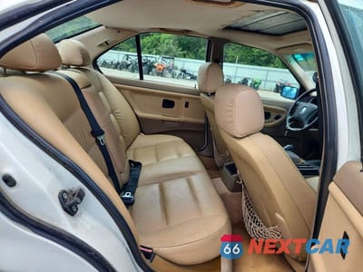 Zdjęcie 10 z 12 samochodu: 1998 BMW 328 I VIN:WBACD3320WAV24684 - miniatura