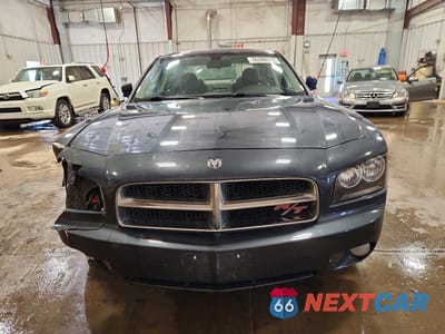 Piąte zdjęcie samochodu w środku: 2008 DODGE CHARGER R VIN:2B3KA53H08H124234 - miniatura