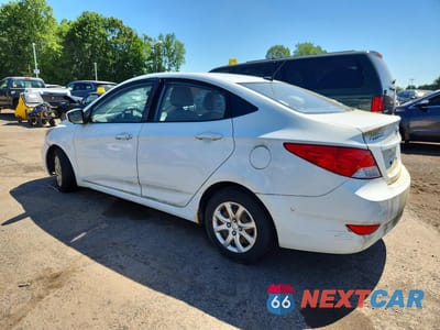 Drugie zdjęcie samochodu z przodu: 2013 HYUNDAI ACCENT GLS VIN:KMHCT4AE7DU506960 - miniatura
