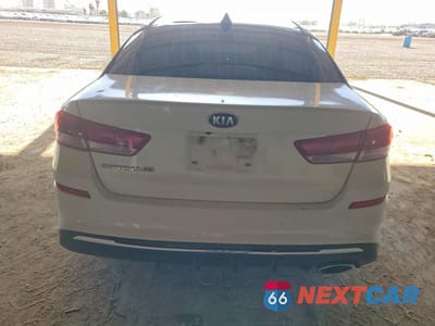 Zdjęcie 6 z 12 samochodu: 2019 KIA OPTIMA LX VIN:5XXGT4L33KG335743 - miniatura