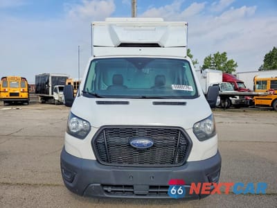 Piąte zdjęcie samochodu w środku: 2020 FORD TRANSIT DELIVERY TRUCK VIN:1FDBW5Z86LKA83404 - miniatura