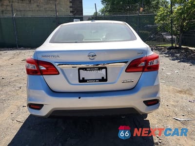 Zdjęcie 6 z 12 samochodu: 2019 NISSAN SENTRA SV VIN:3N1AB7AP3KY448361 - miniatura