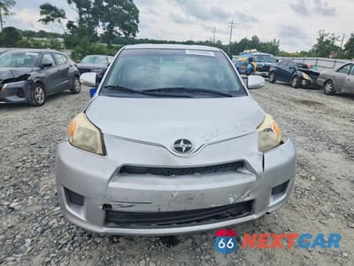 Piąte zdjęcie samochodu w środku: 2011 SCION XD BASE VIN:JTKKU4B41B1009350 - miniatura