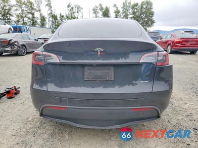 Zdjęcie 6 z 13 samochodu: 2025 TESLA MODEL Y VIN:7SAYGDEE4SF263951 - miniatura