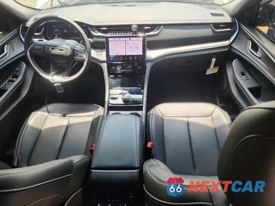 Zdjęcie 8 z 13 samochodu: 2025 JEEP GRAND CHEROKEE L LIMITED VIN:1C4RJKBG9S8719309 - miniatura