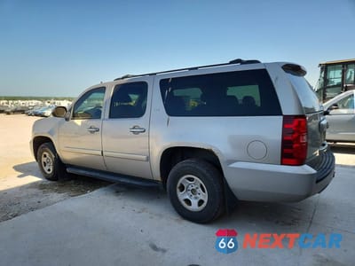 Drugie zdjęcie samochodu z przodu: 2007 CHEVROLET SUBURBAN K1500 VIN:3GNFK163X7G188969 - miniatura