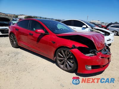 Czwarte zdjęcie samochodu z boku: 2017 TESLA MODEL S VIN:5YJSA1E42HF185351 - miniatura