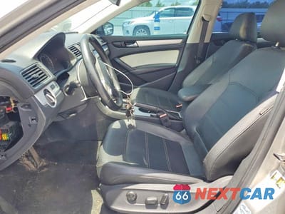 Zdjęcie 7 z 13 samochodu: 2013 VOLKSWAGEN PASSAT SE VIN:1VWBN7A30DC058364 - miniatura