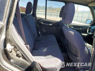 Zdjęcie 11 z 13 samochodu: 1998 TOYOTA RAV4 BASE VIN:JT3HP10V0W0177600 - miniatura