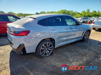 Trzecie zdjęcie samochodu z tyłu: 2022 BMW X4 M40I VIN:5UX43DT07N9K14545 - miniatura