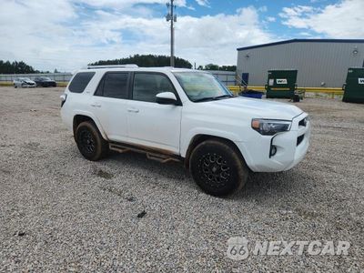 Czwarte zdjęcie samochodu z boku: 2015 TOYOTA 4RUNNER SR5 VIN:JTEZU5JR0F5102329 - miniatura