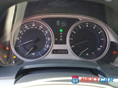 Zdjęcie 9 z 12 samochodu: 2006 LEXUS IS 250 VIN:JTHBK262362012789 - miniatura