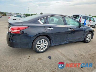 Trzecie zdjęcie samochodu z tyłu: 2013 NISSAN ALTIMA 2.5 VIN:1N4AL3AP3DC261948 - miniatura