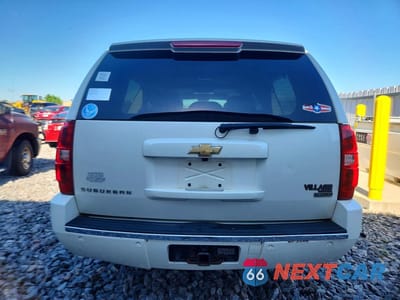 Zdjęcie 6 z 14 samochodu: 2011 CHEVROLET SUBURBAN K1500 LTZ VIN:1GNSKKE39BR285904 - miniatura