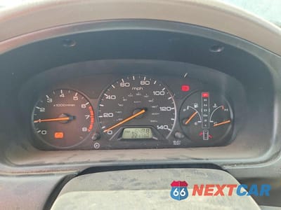 Zdjęcie 9 z 13 samochodu: 2002 HONDA ODYSSEY EX VIN:2HKRL18602H519343 - miniatura