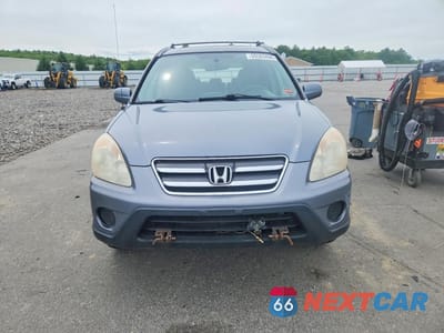 Piąte zdjęcie samochodu w środku: 2006 HONDA CR-V SE VIN:SHSRD789X6U422349 - miniatura