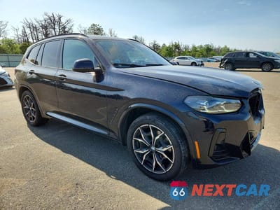 Czwarte zdjęcie samochodu z boku: 2024 BMW X3 XDRIVE30I VIN:5UX53DP09R9V39606 - miniatura