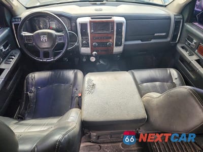 Zdjęcie 8 z 12 samochodu: 2012 DODGE RAM 3500 LARAMIE VIN:3C63D3EL0CG163891 - miniatura