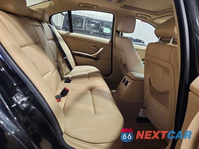 Zdjęcie 10 z 13 samochodu: 2007 BMW 328 XI SULEV VIN:WBAVC73507KP33786 - miniatura