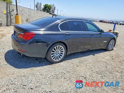 Trzecie zdjęcie samochodu z tyłu: 2013 BMW 740 LI VIN:WBAYE4C52DDW22744 - miniatura