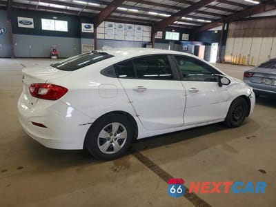 Trzecie zdjęcie samochodu z tyłu: 2016 CHEVROLET CRUZE LS VIN:1G1BC5SM0G7285418 - miniatura