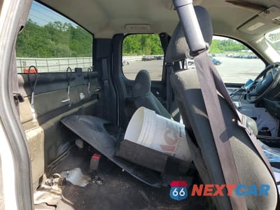 Zdjęcie 10 z 12 samochodu: 2008 CHEVROLET SILVERADO K1500 VIN:1GCEK19078Z292973 - miniatura