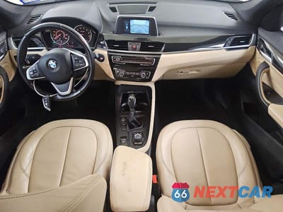 Zdjęcie 8 z 12 samochodu: 2018 BMW X1 SDRIVE28I VIN:WBXHU7C38J5H39715 - miniatura