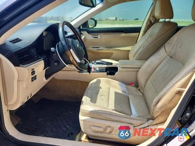 Zdjęcie 7 z 12 samochodu: 2015 LEXUS ES 350 VIN:JTHBK1GG7F2171433 - miniatura