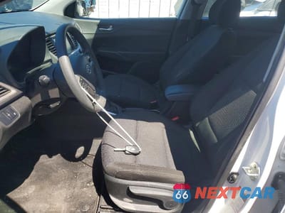 Zdjęcie 7 z 12 samochodu: 2022 HYUNDAI ACCENT SEL VIN:3KPC24A69NE160829 - miniatura