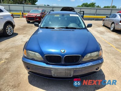 Piąte zdjęcie samochodu w środku: 2004 BMW 325 XIT VIN:WBAEP33484PF03547 - miniatura