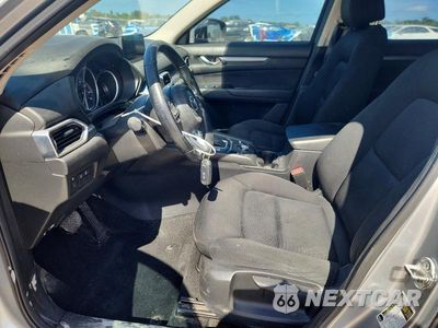 Zdjęcie 7 z 13 samochodu: 2018 MAZDA CX-5 SPORT AWD VIN:JM3KFABMXJ1451484 - miniatura