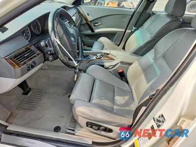 Zdjęcie 7 z 12 samochodu: 2006 BMW 530 XIT VIN:WBANN73516CN01930 - miniatura