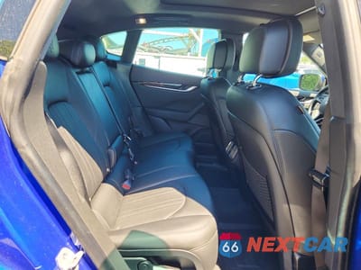 Zdjęcie 11 z 14 samochodu: 2022 MASERATI LEVANTE BASE VIN:ZN661XUA5NX402337 - miniatura