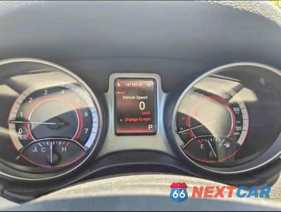 Zdjęcie 8 z 11 samochodu: 2017 DODGE JOURNEY CROSSROAD VIN:3C4PDDGG4HT553469 - miniatura