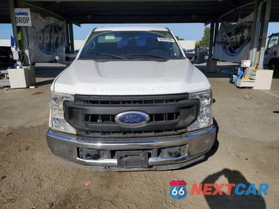 Piąte zdjęcie samochodu w środku: 2021 FORD F250 SUPER DUTY VIN:1FT7W2A63MEC55097 - miniatura