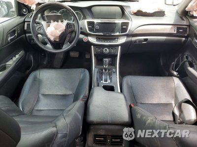 Zdjęcie 8 z 13 samochodu: 2014 HONDA ACCORD TOURING VIN:1HGCR3F95EA012299 - miniatura