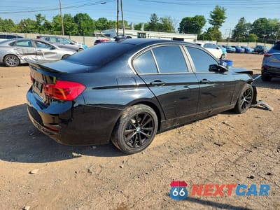 Trzecie zdjęcie samochodu z tyłu: 2018 BMW 320 XI VIN:WBA8E5G59JNV01828 - miniatura