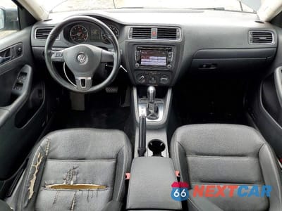 Zdjęcie 8 z 12 samochodu: 2012 VOLKSWAGEN JETTA SE VIN:3VWDP7AJ7CM301909 - miniatura