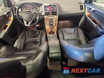 Zdjęcie 8 z 13 samochodu: 2017 VOLVO XC60 T5 INSCRIPTION VIN:YV440MRU7H2009340 - miniatura