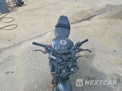 Piąte zdjęcie samochodu w środku: 2025 HONDA CBF300 NA VIN:MLHNC5550S5500922 - miniatura
