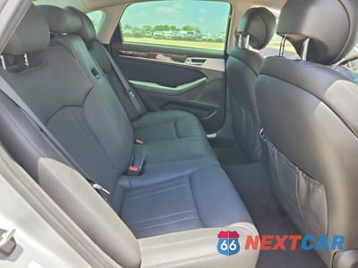 Zdjęcie 10 z 13 samochodu: 2018 GENESIS G80 3.8 VIN:KMHGN4JEXJU227218 - miniatura